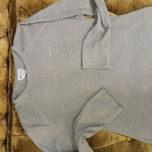 Reebok Women's Gray Ribbed Stretch Athletic Top